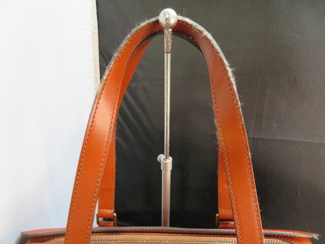  Louis Vuitton LOUIS VUITTON ручная сумочка epi sfro epi кожа Brown 