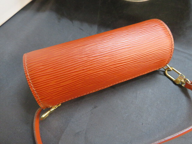  Louis Vuitton LOUIS VUITTON ручная сумочка epi sfro epi кожа Brown 