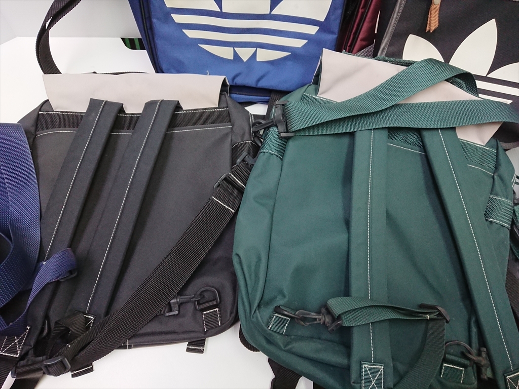 N-2788[11-21]* спорт магазин наличие adidas Adidas рюкзак сумка 8 пункт Vintage не использовался товары долгосрочного хранения 9/17