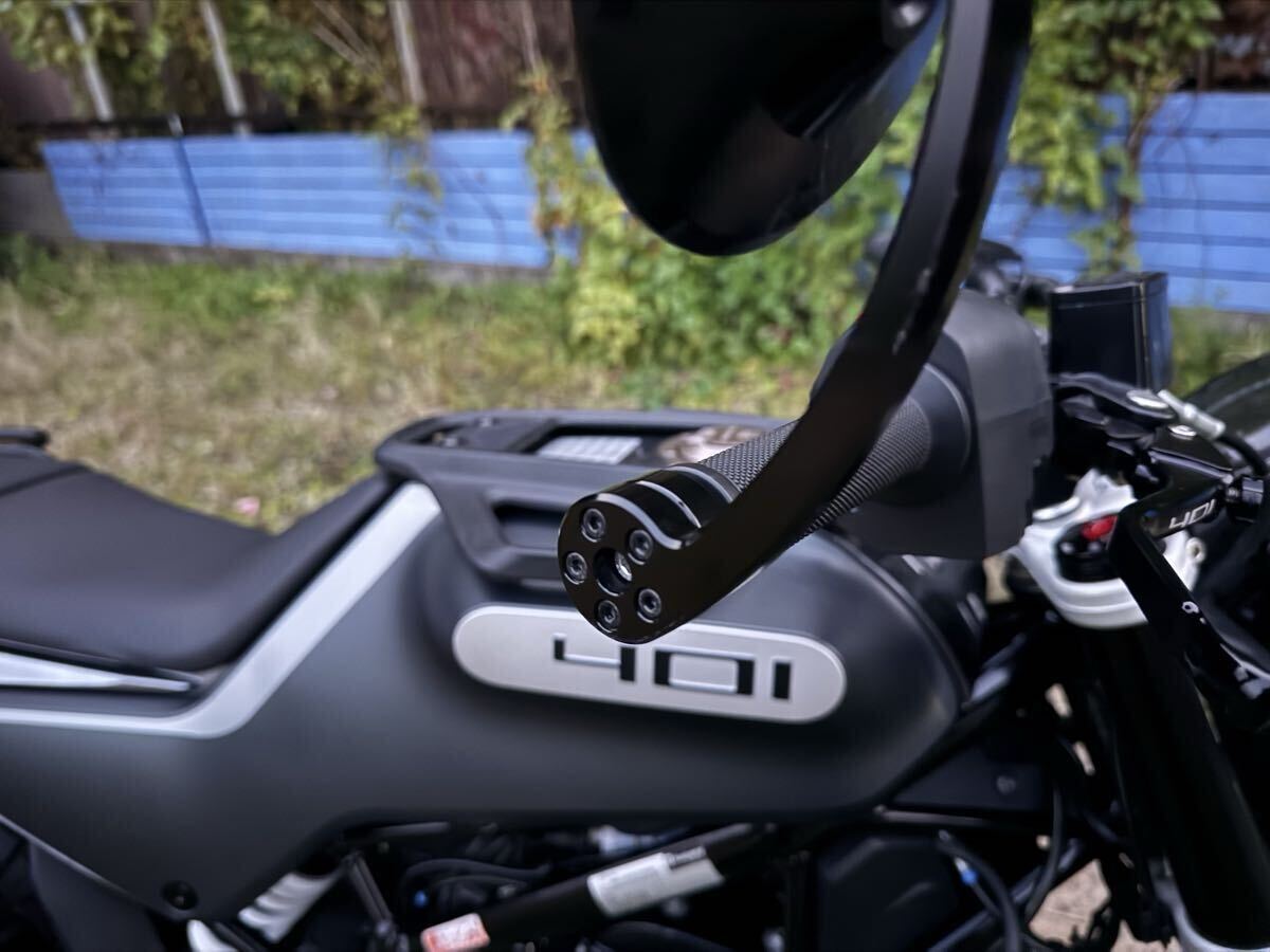 ハスクバーナ スヴァルトピレン　401 後期　クイックシフター付き_画像4