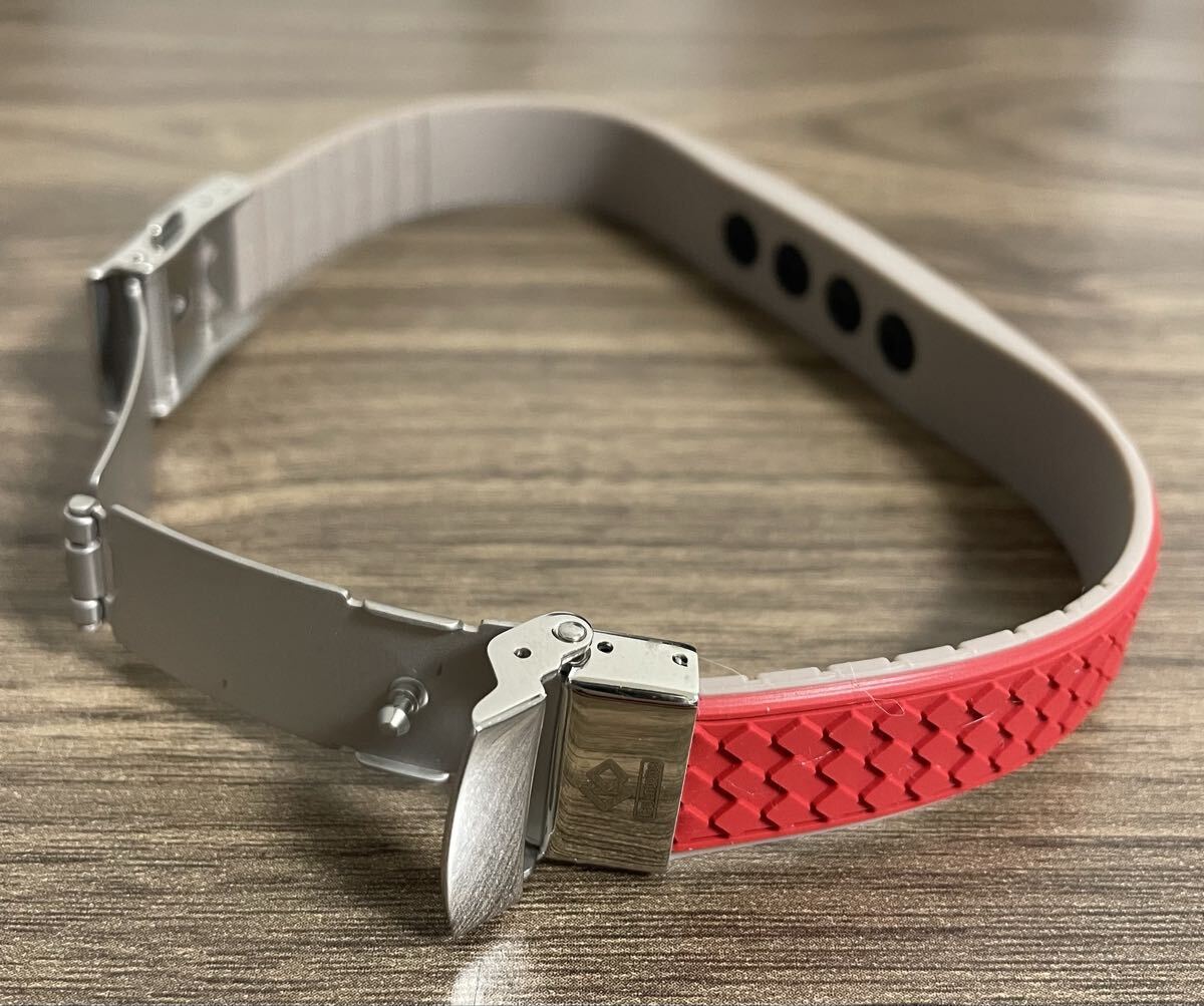 colantotte コラントッテ 磁気ブレスレット ループ QUON ガーネットレッド サイズ調整可能_画像5