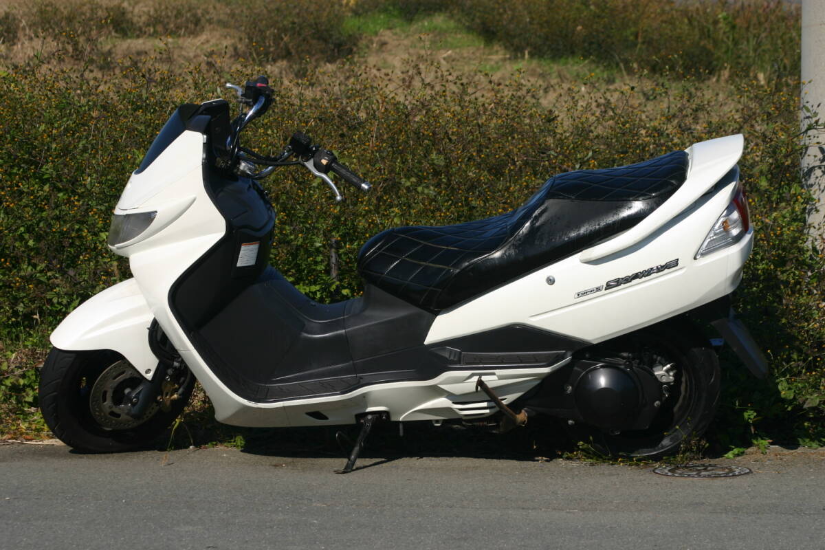 埼玉発216-11674Km】自賠責保険付 2000年 SUZUKIスカイウェイブ250 TYPE-S CJ42A 状態良好ベンツテール_画像2