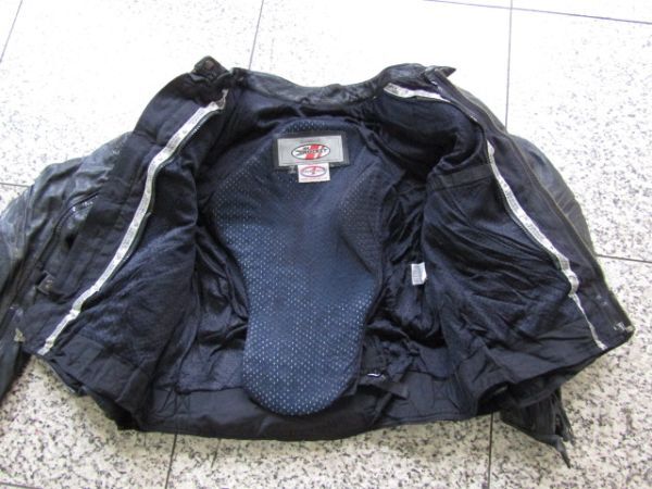 JOEROCKET　レザーレーシングジャケット Lサイズ　ブラック_画像6