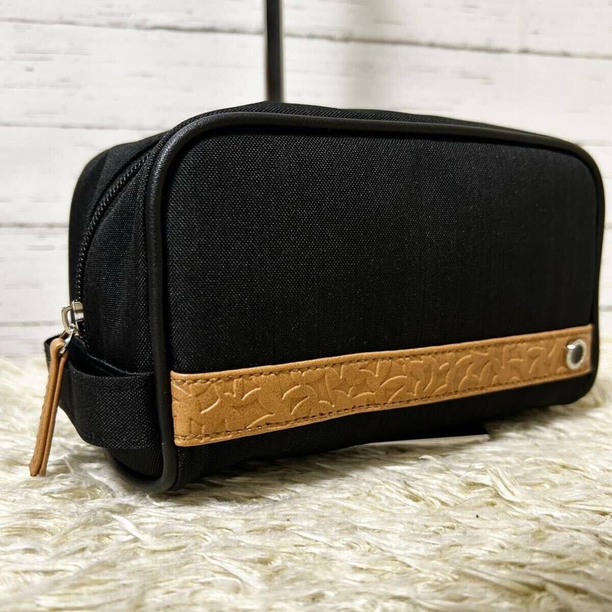 [ новый товар не использовался ]1 иен BVLGARY BVLGARI ручная сумочка сцепление Circle Logo кожа парусина работа ходить на работу бизнес модный высококлассный черный 