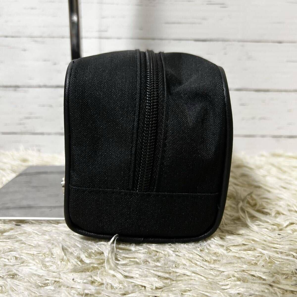 [ новый товар не использовался ]1 иен BVLGARY BVLGARI ручная сумочка сцепление Circle Logo кожа парусина работа ходить на работу бизнес модный высококлассный черный 