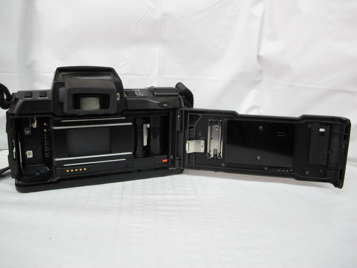 ■T11-76 PENTAX(ペンタックス) フィルムカメラ 【 SFX 】 smc PENTAX-F ZOOM 1:3.5-4.5 35-70㎜ フィルター/レンズキャップ付き_画像7