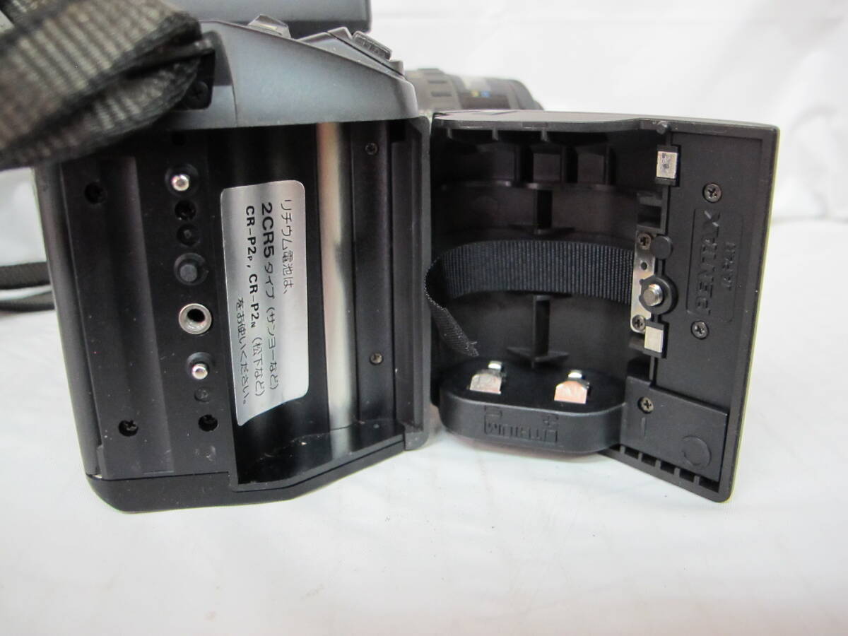 ■T11-76 PENTAX(ペンタックス) フィルムカメラ 【 SFX 】 smc PENTAX-F ZOOM 1:3.5-4.5 35-70㎜ フィルター/レンズキャップ付き_画像9