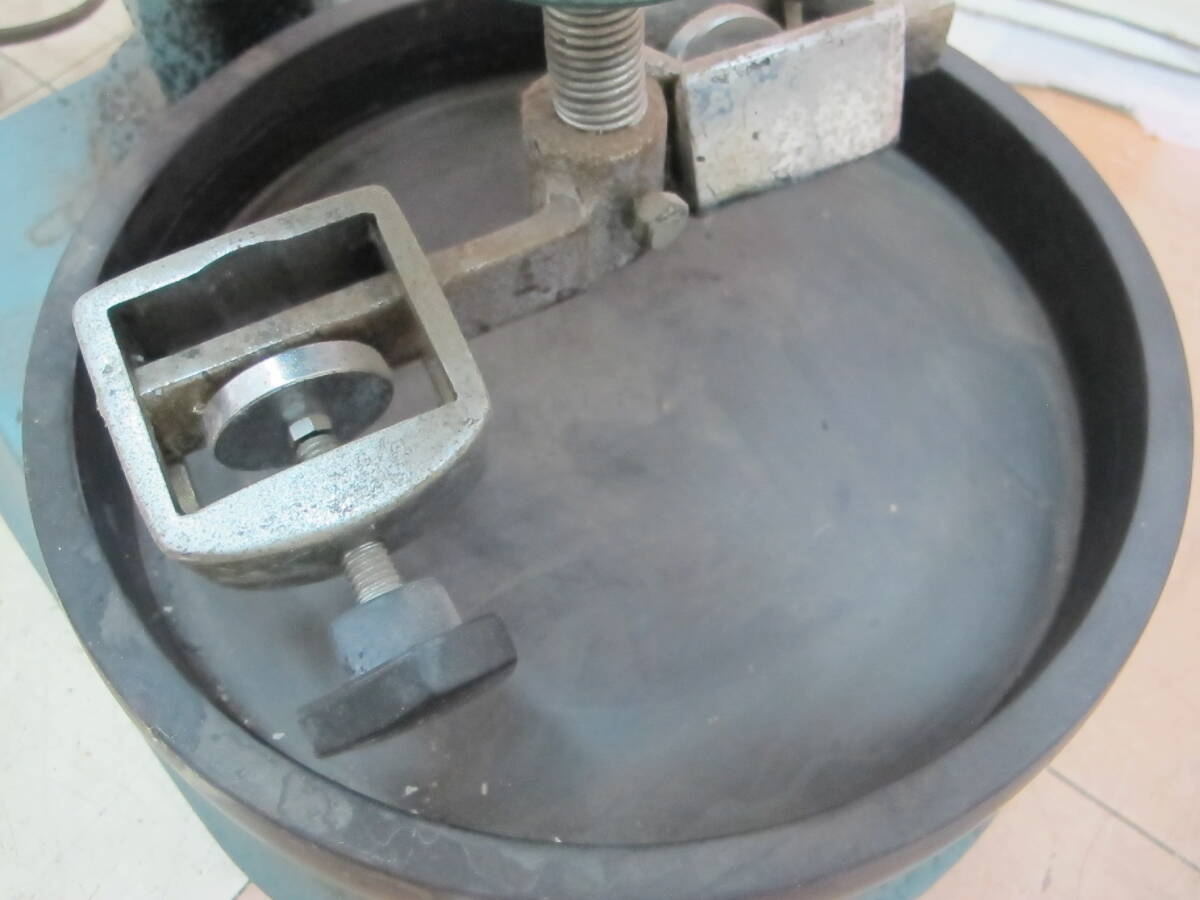 ■T11-100 瑞穂機械製作所 墨すり機 呉竹精昇堂 電動墨すり機 墨液製作 書道 習字 書道具 通電確認済み_画像7