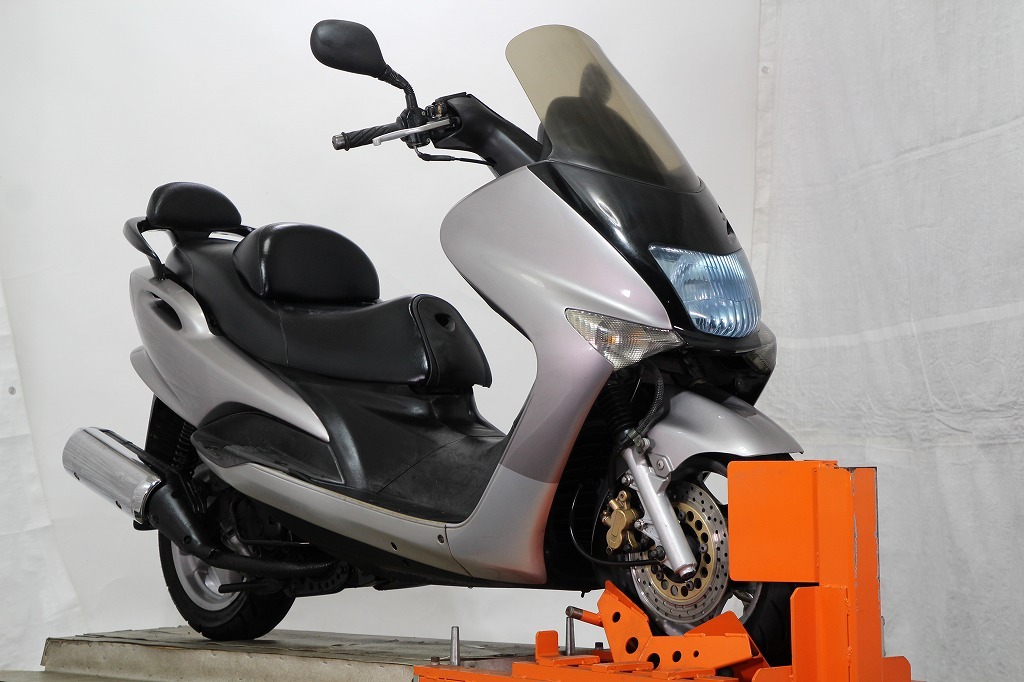 【安売切】マジェスティ125FI@5A@ノーマル@LEDヘッドライト@バイク@通勤@通学@小型二輪@インジェクション@コマジェ@125スクーター@大阪_画像1