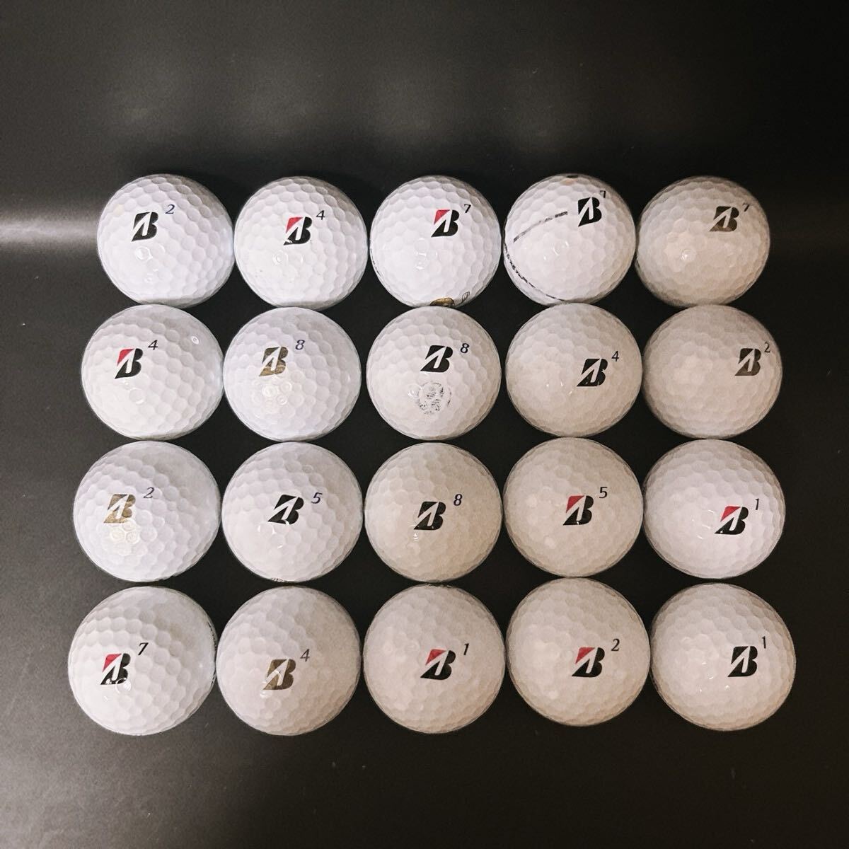 【MC5】Sランク●ブリヂストン●BRIDGESTONE●ロストボール●ゴルフボール●ツアー B XS●TOUR ＢXS●20個●洗浄済●1円スタート●即日配送_画像2