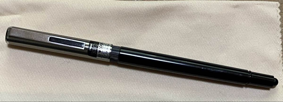 ぺんてる 万年CIL 0.5mm P1135 ブラック 廃盤モデル 万年ケリー 黒軸 キャップ式_画像1