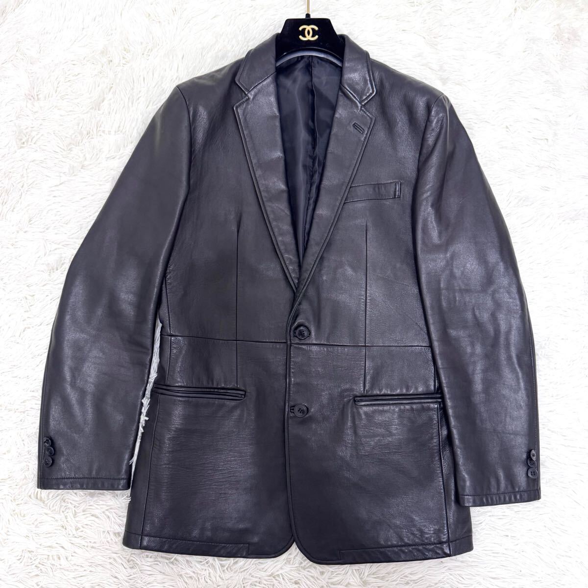 【極美品】Lサイズ COMME CA DU MODE コムサデモード メンズ レザー テーラードジャケット 本革 羊革 ラムレザー 2B 黒 ブラック 秋冬_画像2