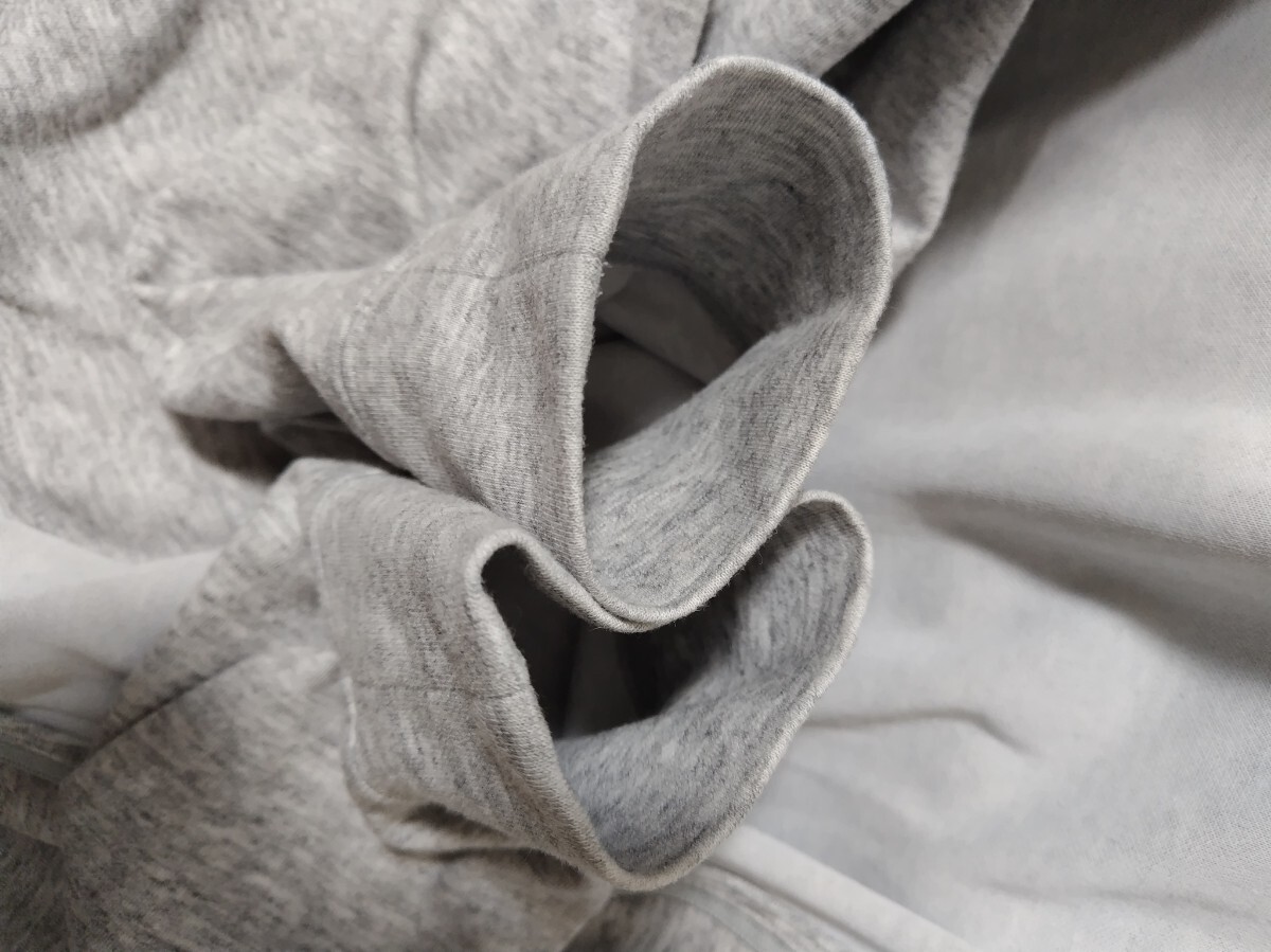 UNIQLO グレー パーカー　エアリズム　XL_画像8