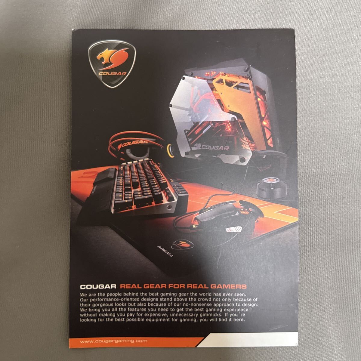 送料込 中古 COUGAR PCケース CONQUER ESSENCE オープンフレームデザイン 強化ガラスカバー採用【国内正規品】ブラック_画像6