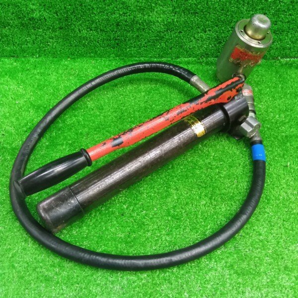 泉精器 IZUMI HP-180N/SH-10-1 手動油圧式パンチャー 油圧式手動ポンプ付き【中古】【船橋店】_画像2