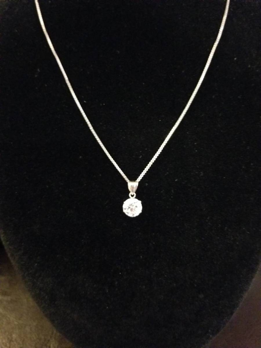 ※憧れの一品※【7mmペンダントネックレス】【2.36ctプラチナ900ペンダント◆2ct超'最高級'ダイヤモンド'７mm◆純正Pt900】　_画像9