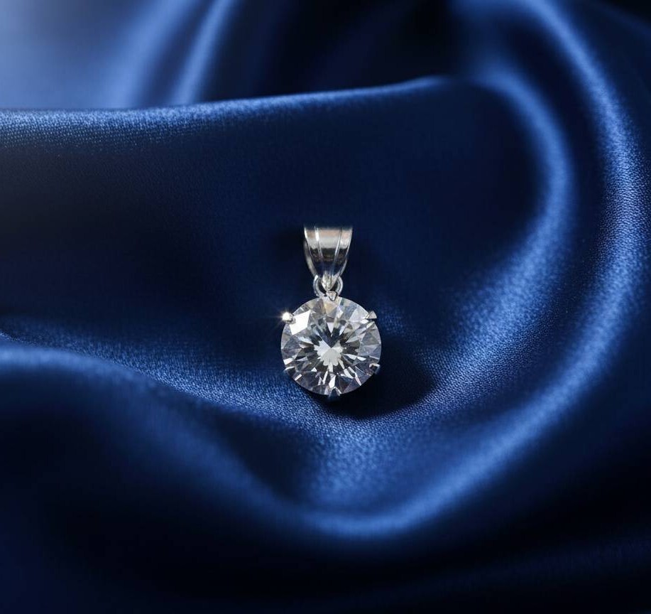 ※憧れの一品※【7mmペンダントネックレス】【2.36ctプラチナ900ペンダント◆2ct超'最高級'ダイヤモンド'７mm◆純正Pt900】　_画像2