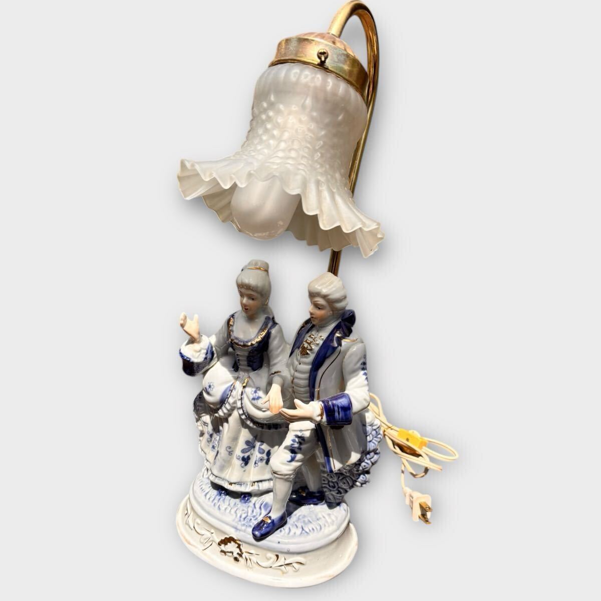 アンティーク調 テーブルランプ 陶器 貴族 約40cm 1000円スタート_画像1