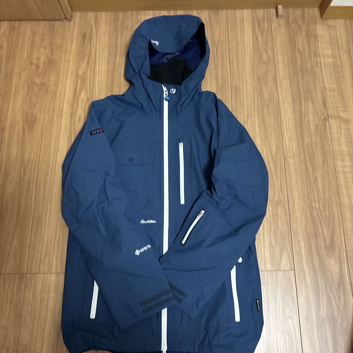 REWウェア Mサイズ ゴアテックス　スノーボードウェア　ネイビー_画像1