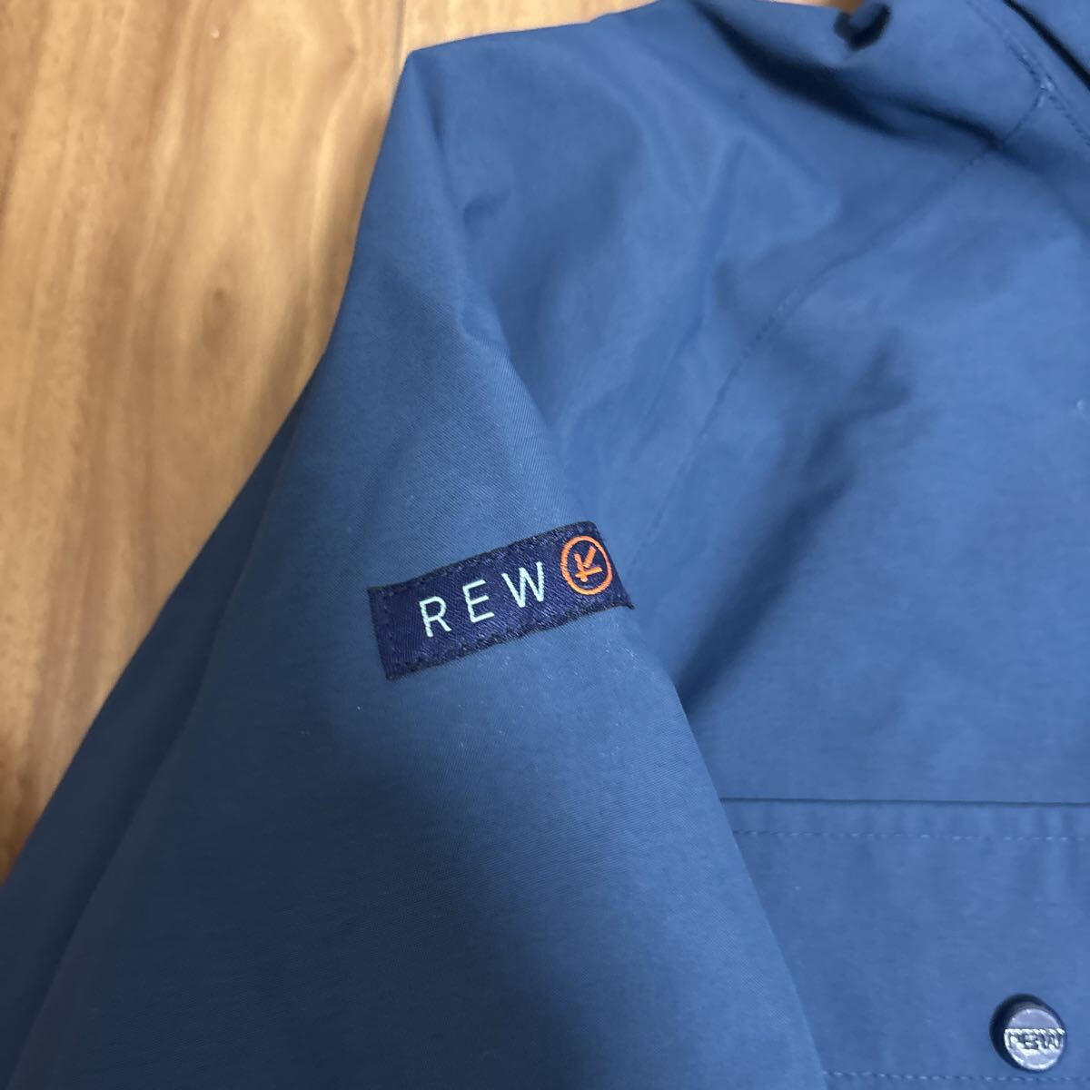 REWウェア Mサイズ ゴアテックス　スノーボードウェア　ネイビー_画像4