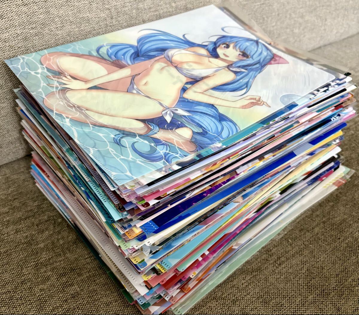 アニメ美少女クリアファイルまとめ売り約300枚 プリコネシャドバ モンスター娘 カントク バンドリ リゼロ ホロライブ コミケ特典物販ゲーム_画像1
