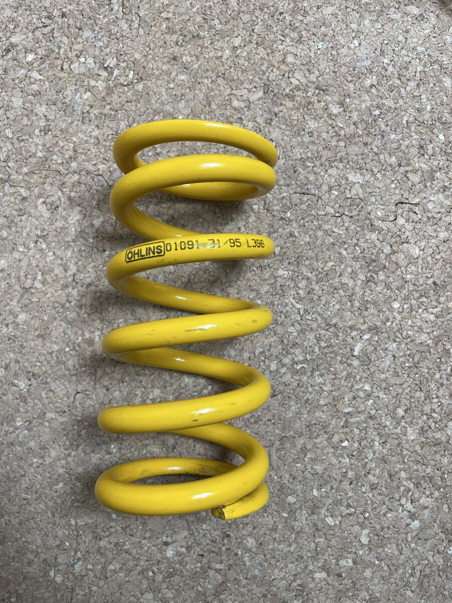 オーリンズ スプリング OHLINS 01091-31 95Nm L396 リアショック リアスプリング_画像1