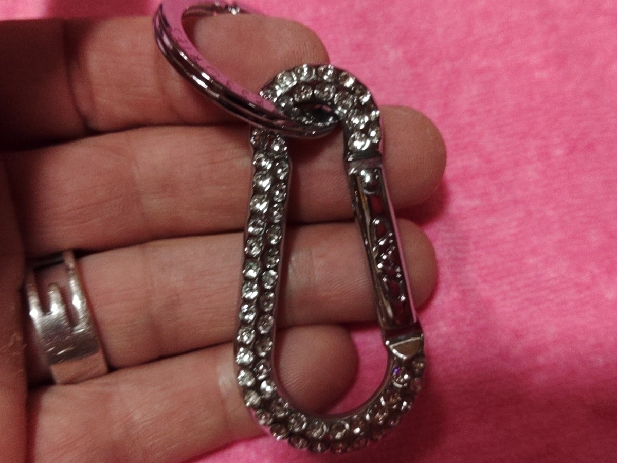 ☆完売終了品 DAD ギャルソン クリスタル カラビナ キーリング クリスタル ライトローズ フューシャ 3個☆_画像2