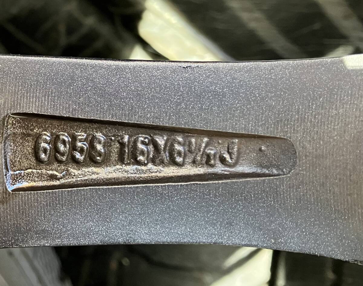  スタッドレス＋アルミ 1台分（中古）MANARAY SPORT 16×6.5J(ET38)PCD114.3-5H TOYO WINTER TRANPATH TX 215/65R16 2022年製造_画像6