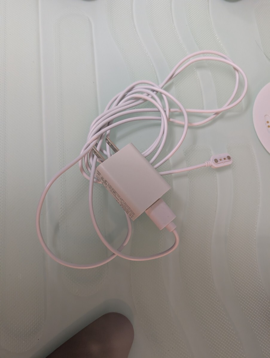 issin スマートバスマット2024年製SBM24W01LJ充電器取説付き_画像3