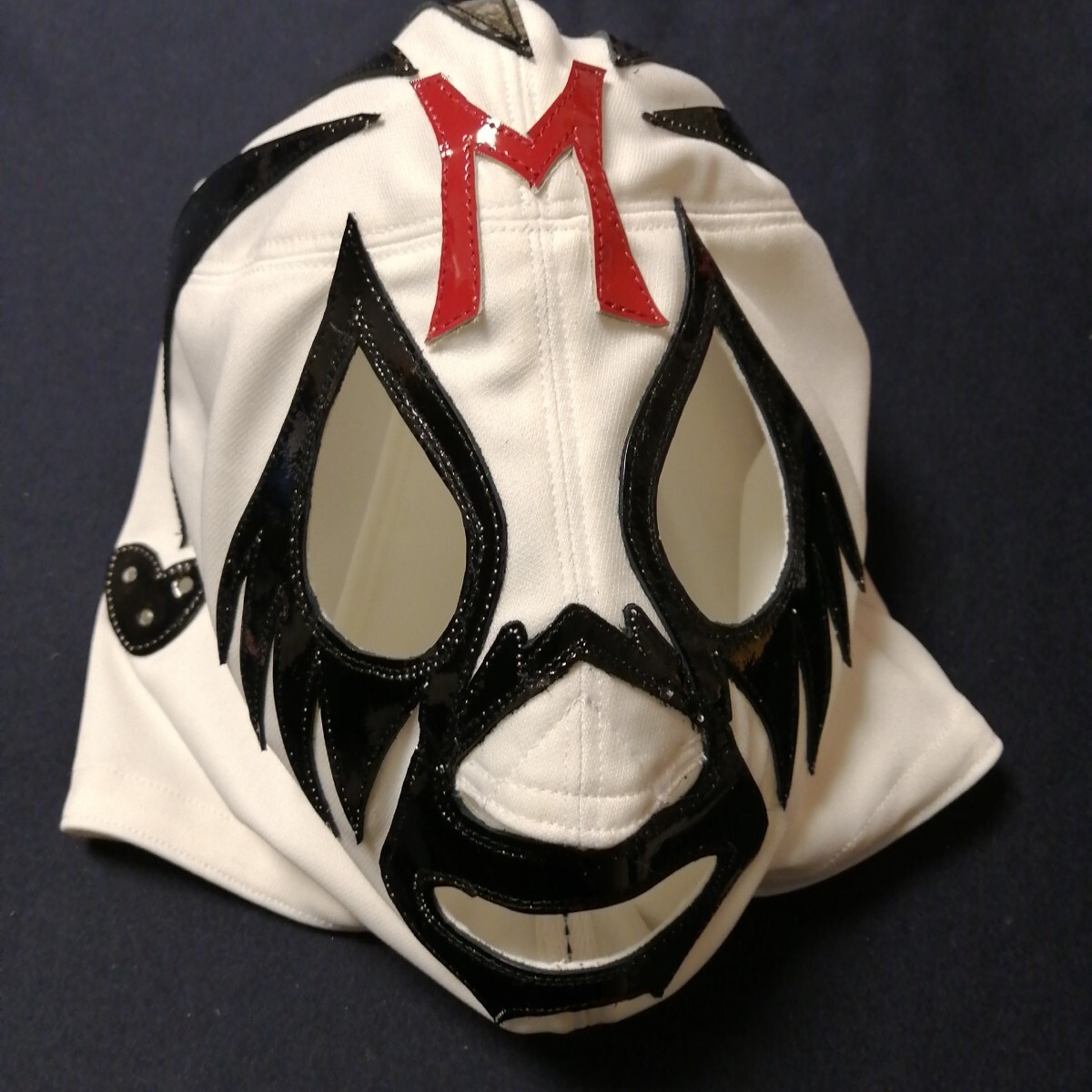 ミルマスカラス　白ジャージ　黒エナメル本革　アルトゥーロブシオモデル　PVマスク　昭和レトロ　NY_画像1