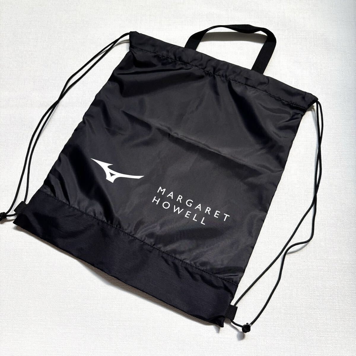 新品正規 MIZUNO FOR MARGARET HOWELL マーガレットハウエル × ミズノ コラボ ランドリーバッグ 黒 ブラック ナップサック 送料無料_画像2