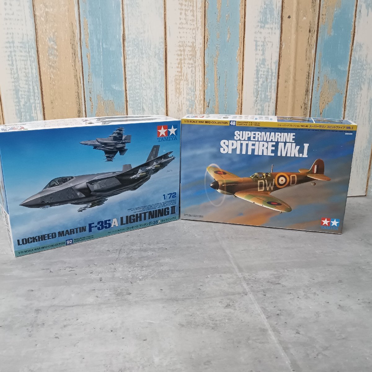 タミヤ ロッキード マーチン F-35A ライトニングⅡ + スーパーマリン スピットファイア Mk.I プラモデル 未組立品_画像1