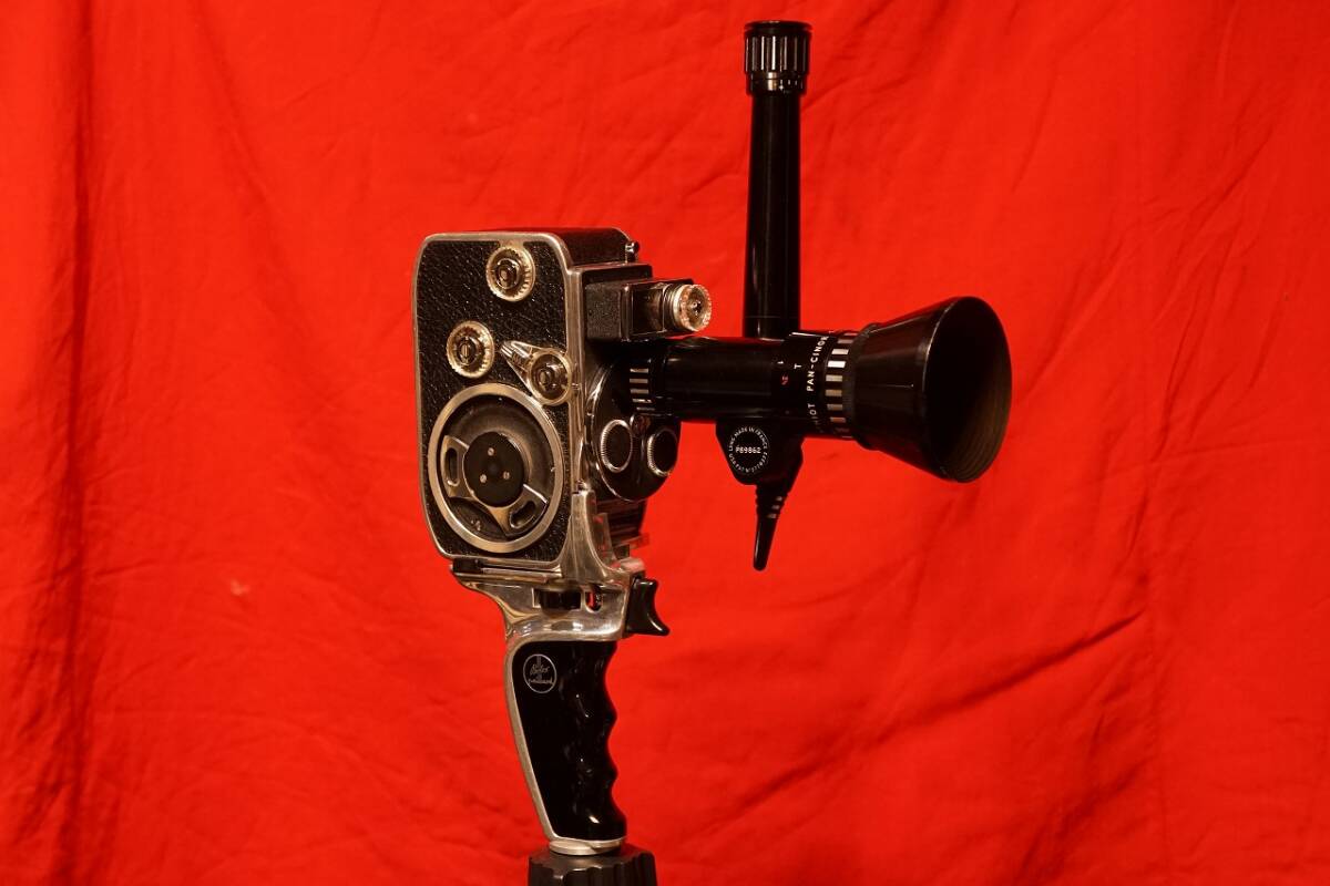 【ビンテージ・フィルムカメラ】PAILLARD BOLEX D8L? パイヤール ボレックス PAN CINOR 8-40mm f:1.9 シャッター動作確認済_画像2