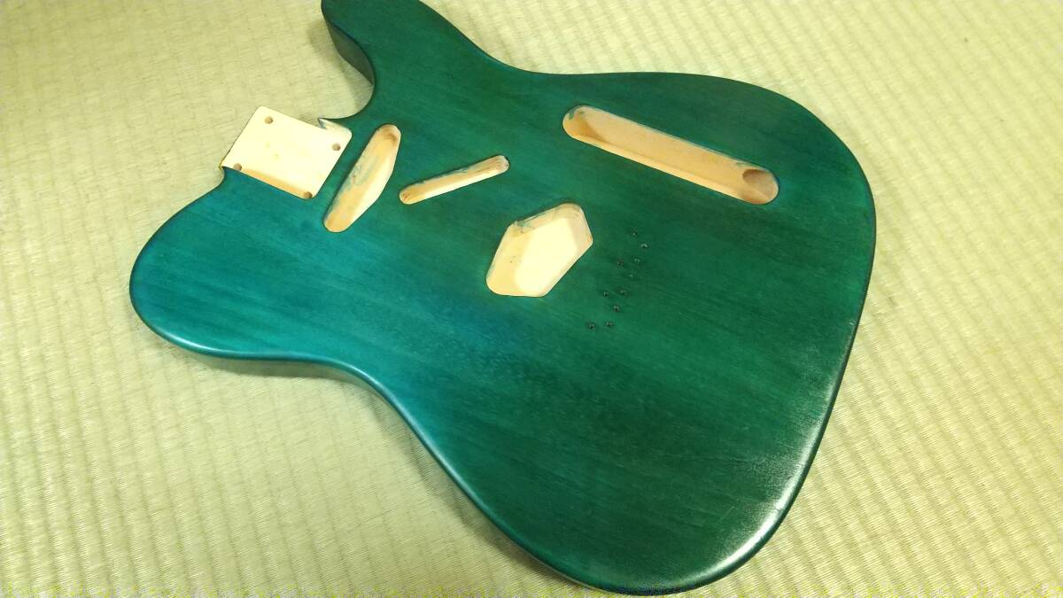 【ジャンク】TLモデル　製作途中ハンドメイドボディ_画像2