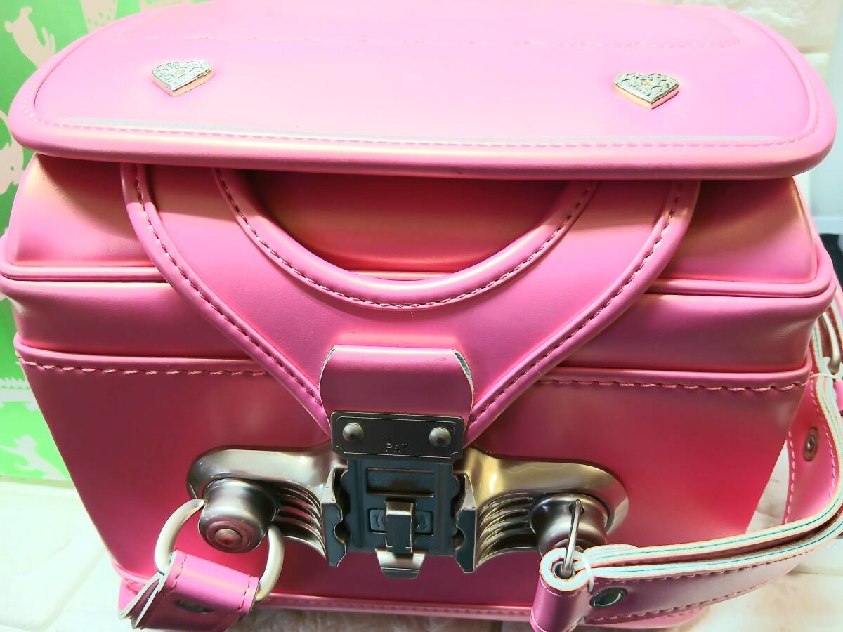 n511 ≪ 美品 ≫ ランドセル A4対応 (メタルピンク) ハート/刺繍 日本製_画像7