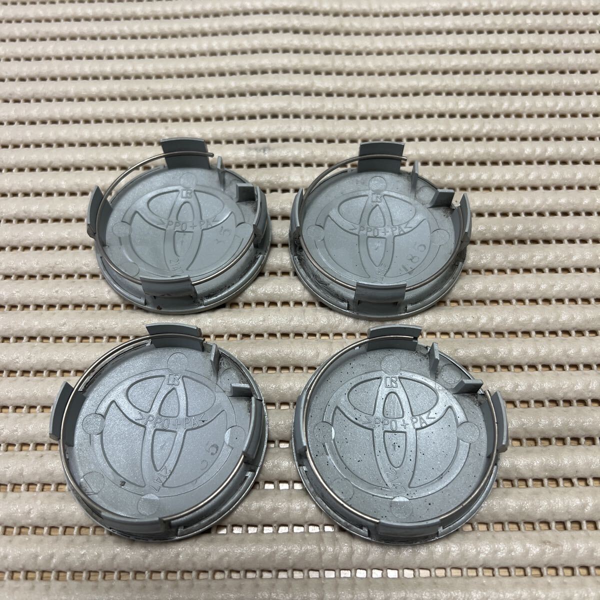 トヨタ TOYOTA センターキャップ 2147_画像2