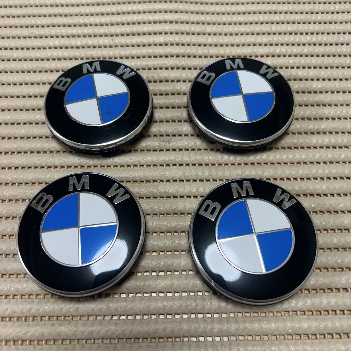 BMW センターキャップ 6 783 536 04_画像1