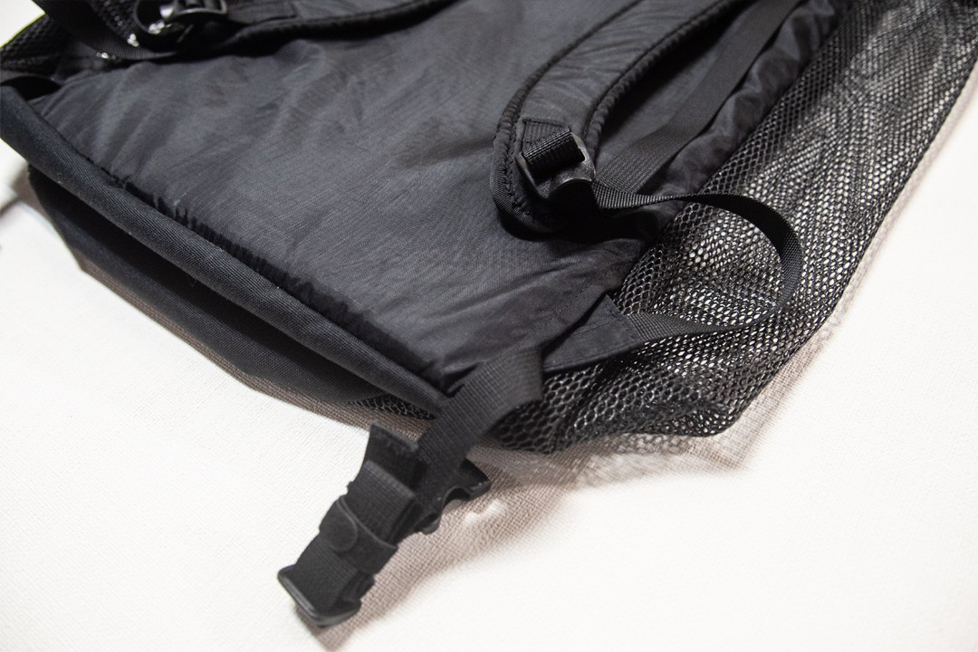【中古品】 mont-bell モンベル メッシュギアパック 35 バックパック 軽量_画像8