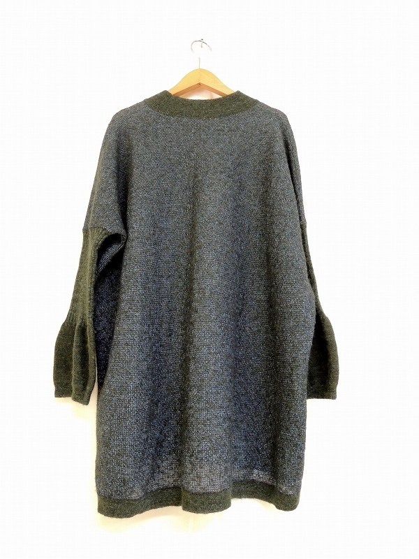HaaT ISSEY MIYAKE ハート・イッセイミヤケ ニット 2 HA73KJ341 ブルー ポリエステル36% アルパカ28% ナイロン19% 麻11% 毛6%_画像2