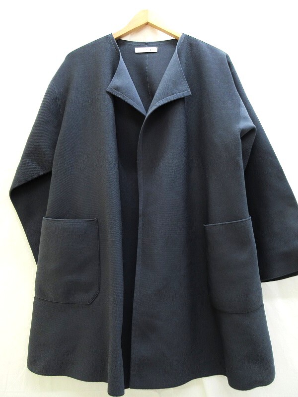 ISSEY MIYAKE me イッセイミヤケミー アウター 外套　Outer MI22KA415 ポリエステル100% 日本製_画像1