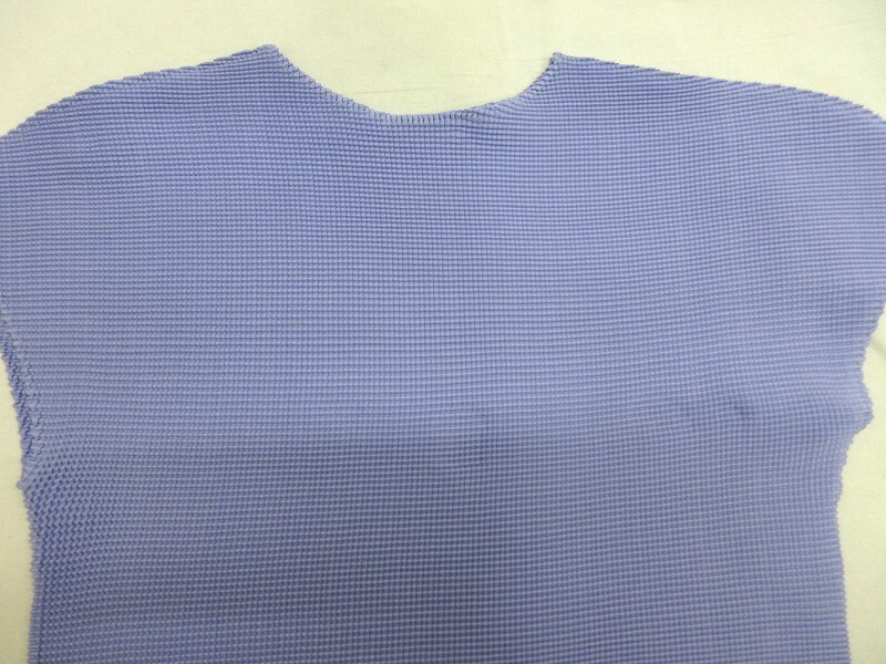 ISSEY MIYAKE me イッセイミヤケミー ノースリーブ sleeveless MI13FK014 ポリエステル100% フィリピン製_画像3