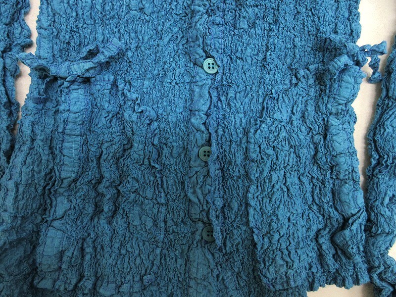 IISSEY MIYAKE me イッセイミヤケミー シワデザインシャツ Shirt MI24FK218 綿60% ポリエステル39% ポリウレタン1% MADE IN JAPAN_画像4