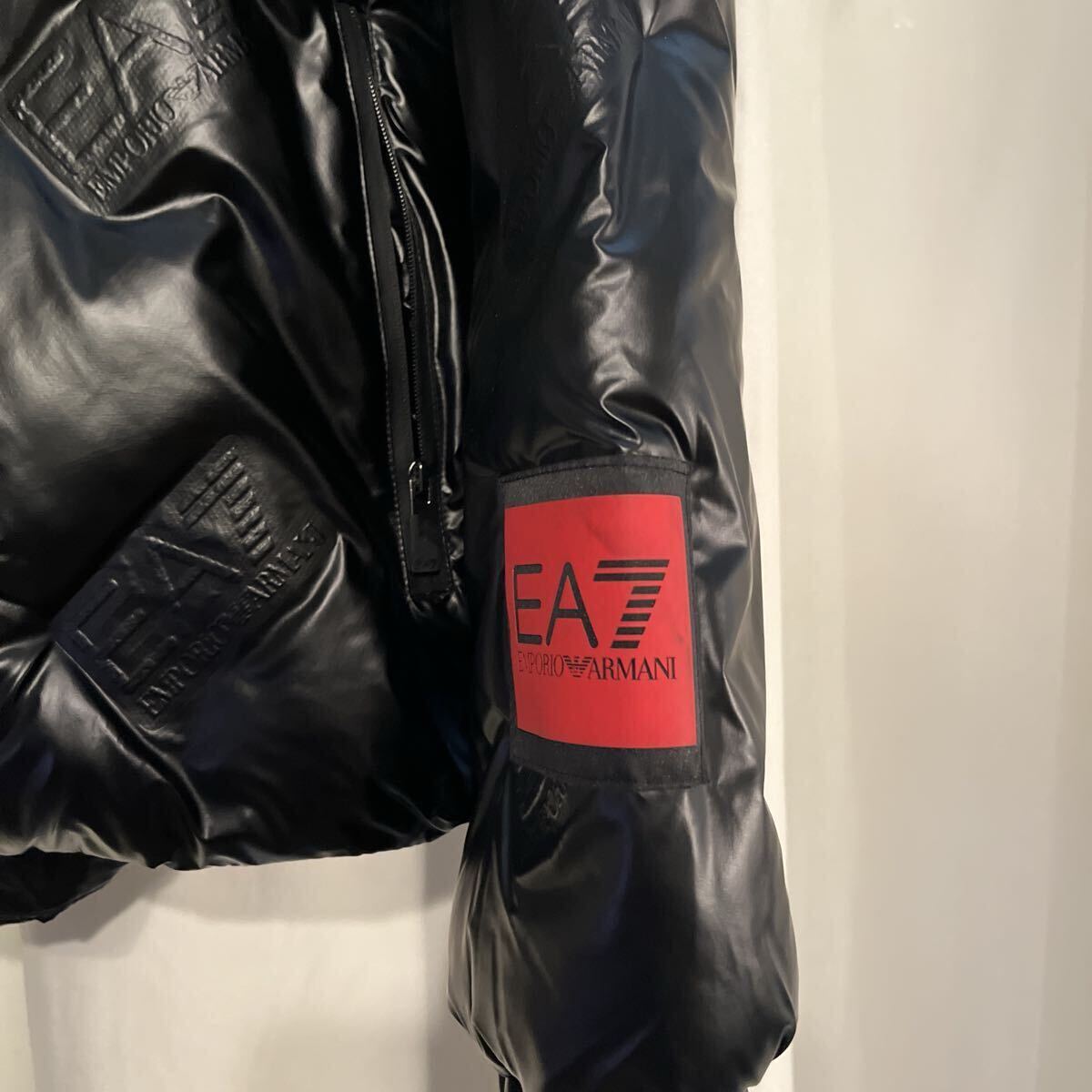 ★美品★EMPORIO ARMANI エンポリオアルマーニ　ダウンジャケット　サイズS_画像3