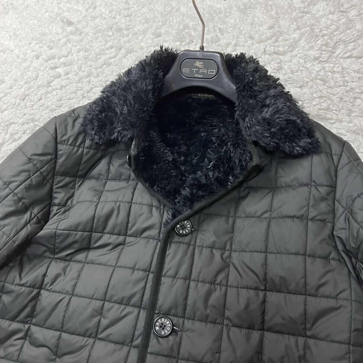【未使用級】MACKINTOSH マッキントッシュ 希少XL相当 キルティングジャケット 裏ボア 英国製 ブラック 極暖 最高級ライン_画像3
