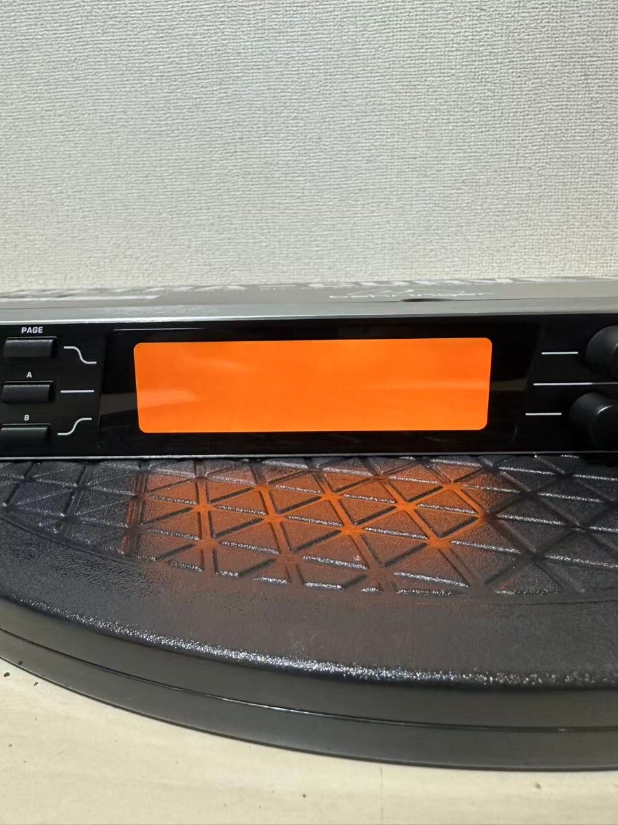 BEHRINGER Behringer ULTRA CURVE PRO DEQ2496 цифровой аудио процессор простой электризация только проверка работа и т.п.. не проверка на данный момент товар 