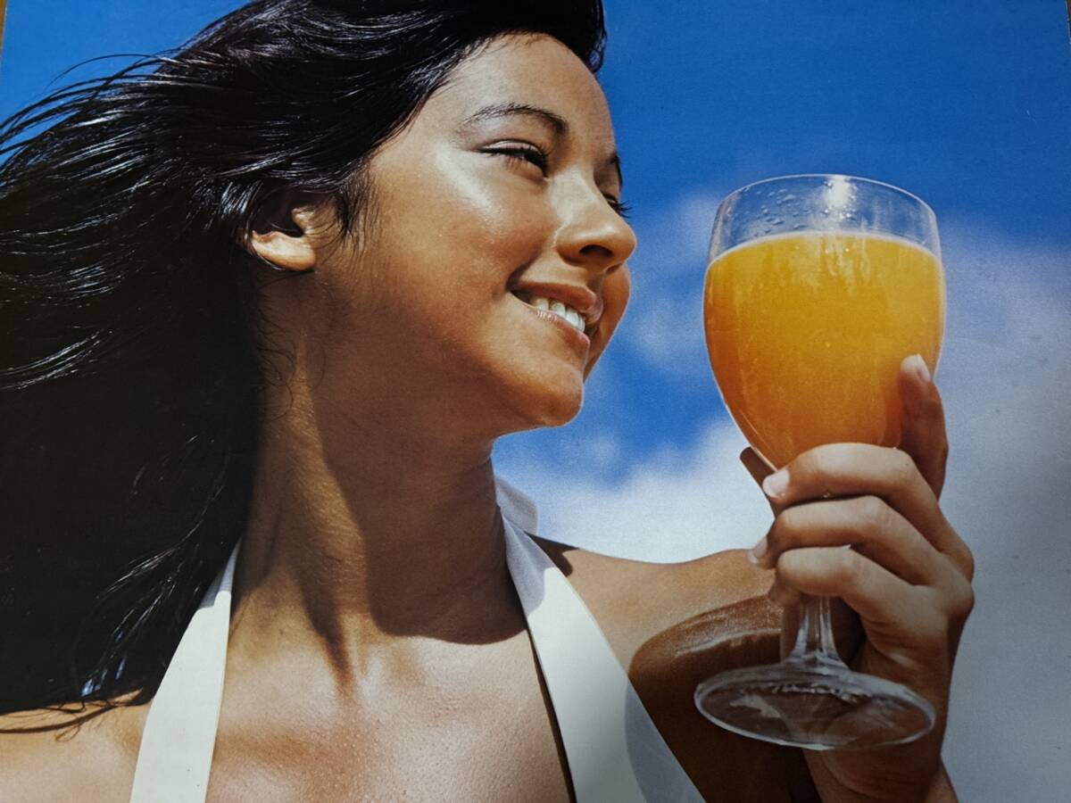 当時物 アグネスラム オレンジジュース 白ビキニ ポスター 585×515mm_画像3