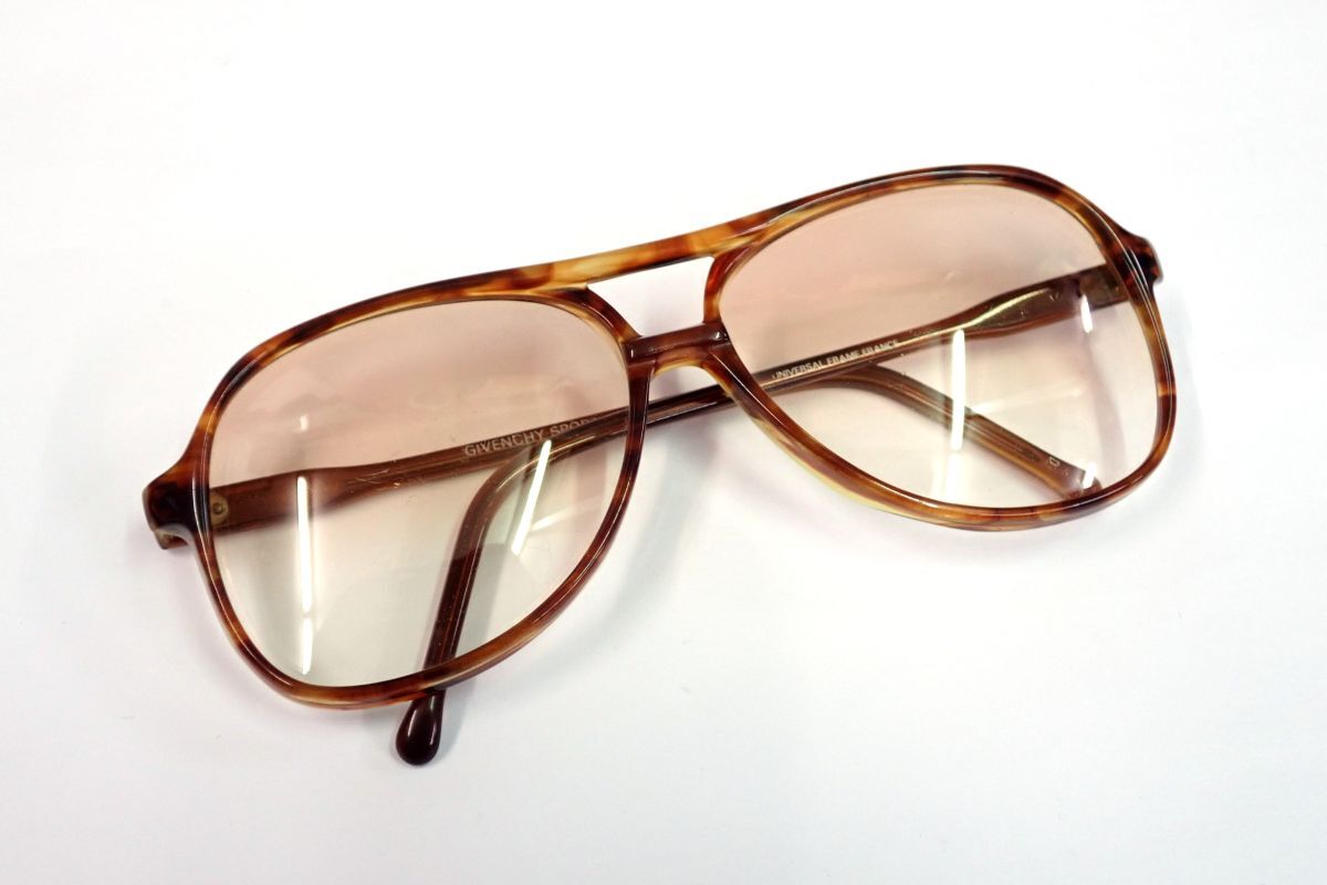 ▲メガネ144 GIVENCHY SPORTS ジバンシー サングラス▲フランス製/ビンテージ/ティアドロップ/眼鏡フレーム/消費税0円_画像1