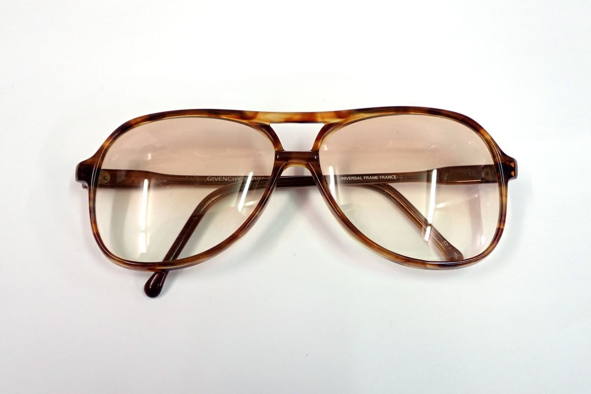 ▲メガネ144 GIVENCHY SPORTS ジバンシー サングラス▲フランス製/ビンテージ/ティアドロップ/眼鏡フレーム/消費税0円_画像2