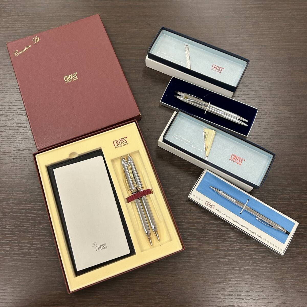 ★☆CROSS クロス ボールペン おまとめ 3点5本セット 箱付き 筆記未確認 一部ネーム入り有 #12194☆★_画像1
