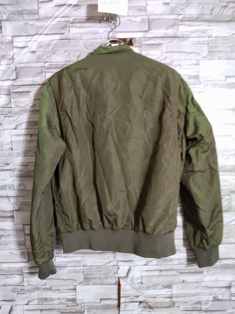 men's J626 vintage 90s デッドストック Calvin klein カルバンクライン ナイロン ジャケット M カーキ _画像3